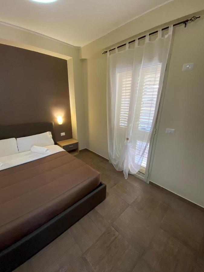 Nick & Santo'S Holiday Homes B&B Giardini Naxos Eksteriør billede